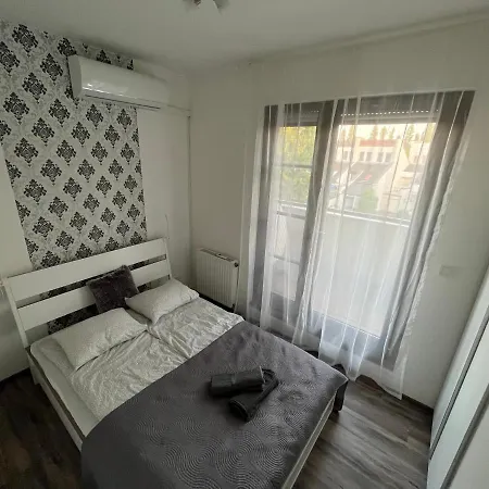 Zmrd Apartment *